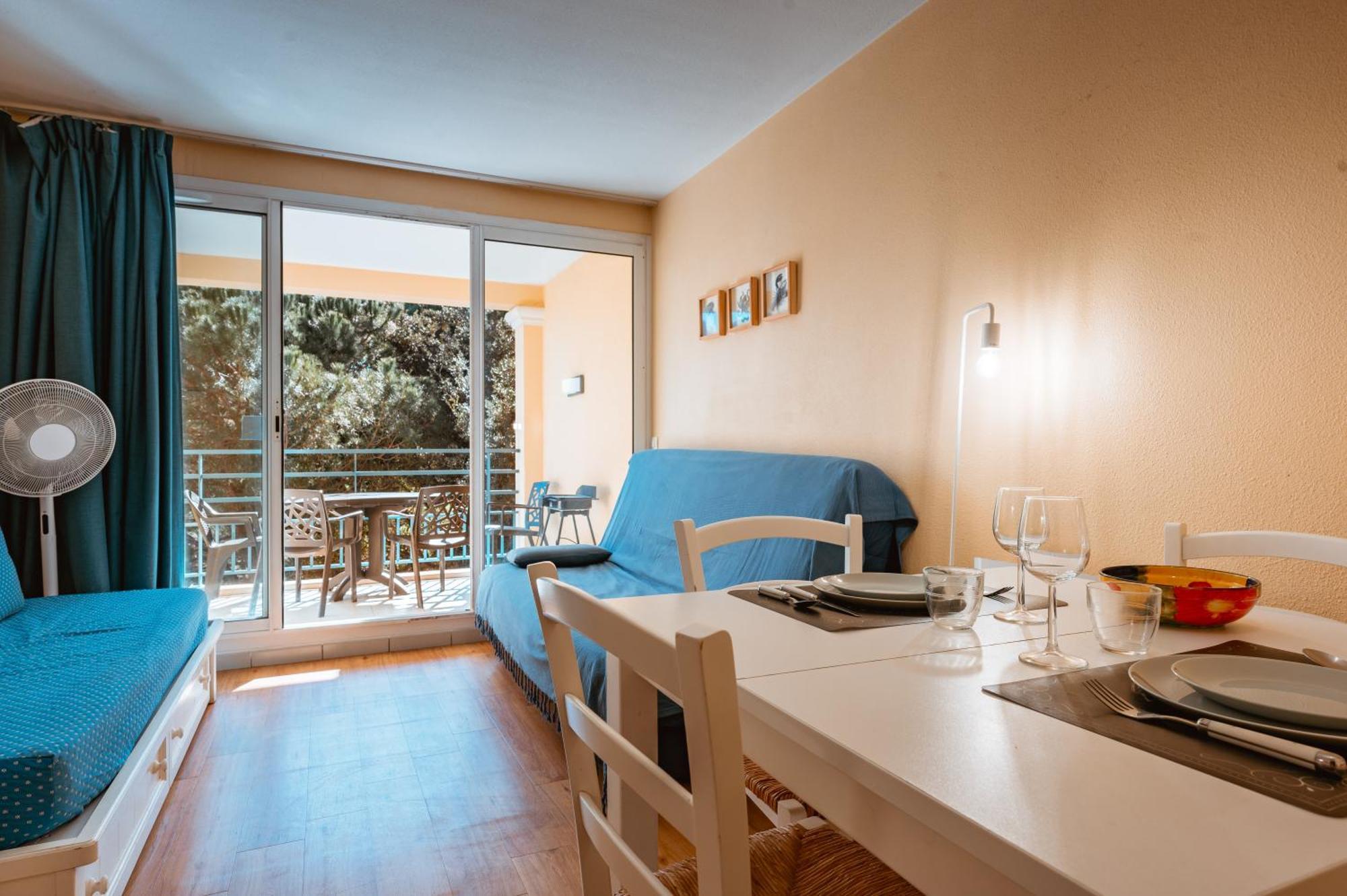 Le Studio De Giens Hyères Exteriör bild