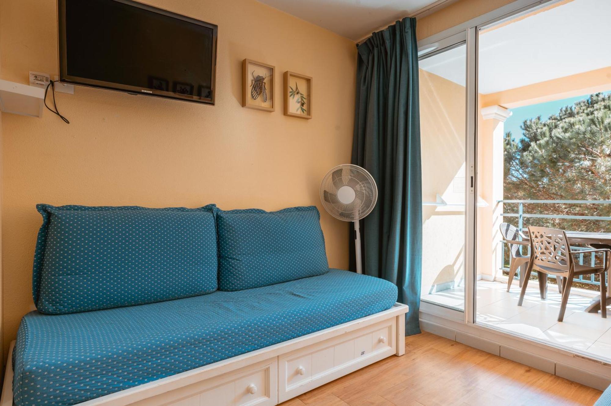 Le Studio De Giens Hyères Exteriör bild