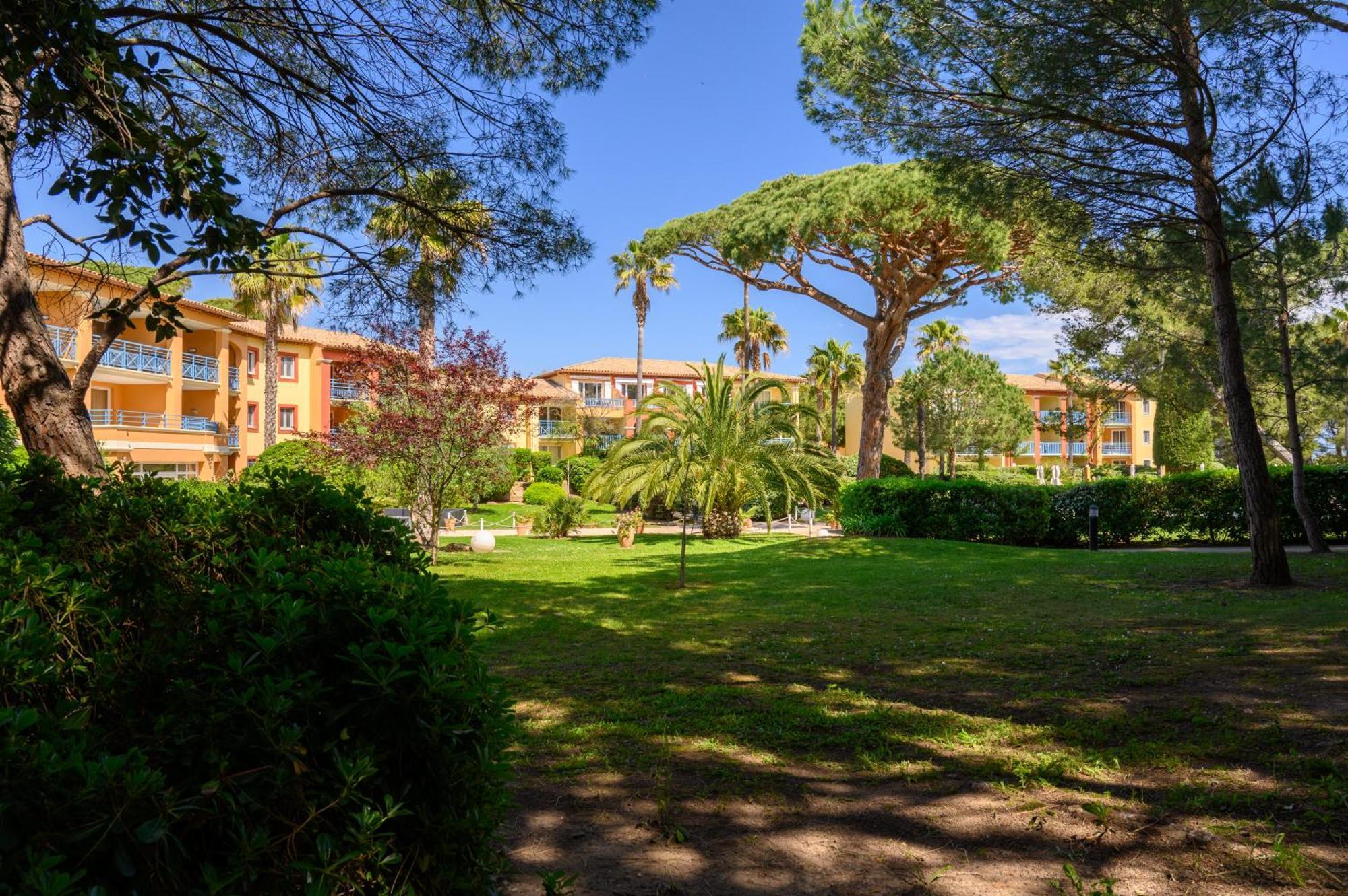 Le Studio De Giens Hyères Exteriör bild